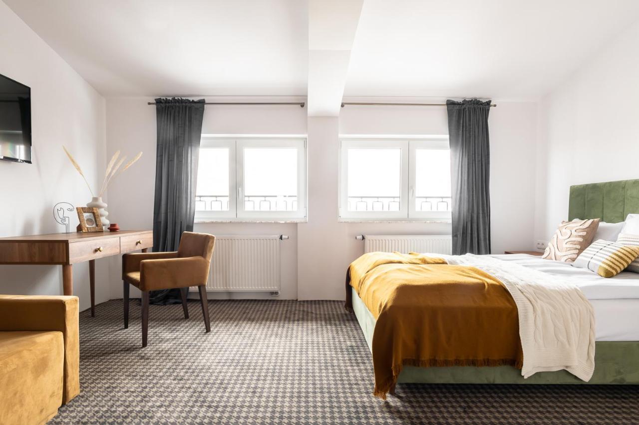 Oberza Pod Roza Restauracja, Sauny, Jacuzzi Bed & Breakfast Nowy Targ Dış mekan fotoğraf